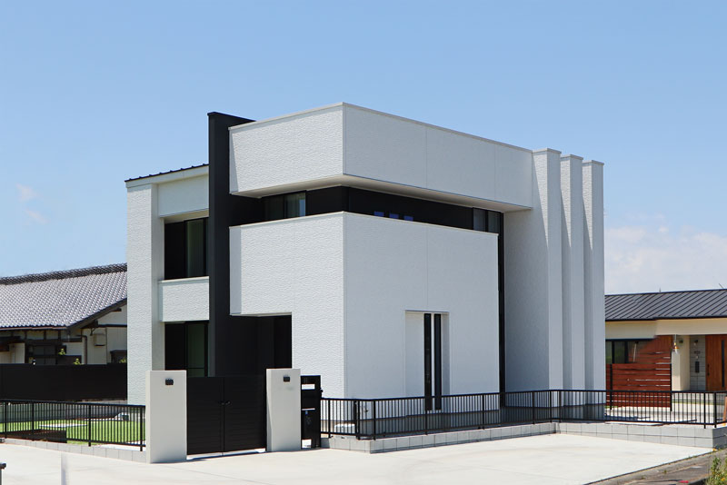 WHITE＆BLACK