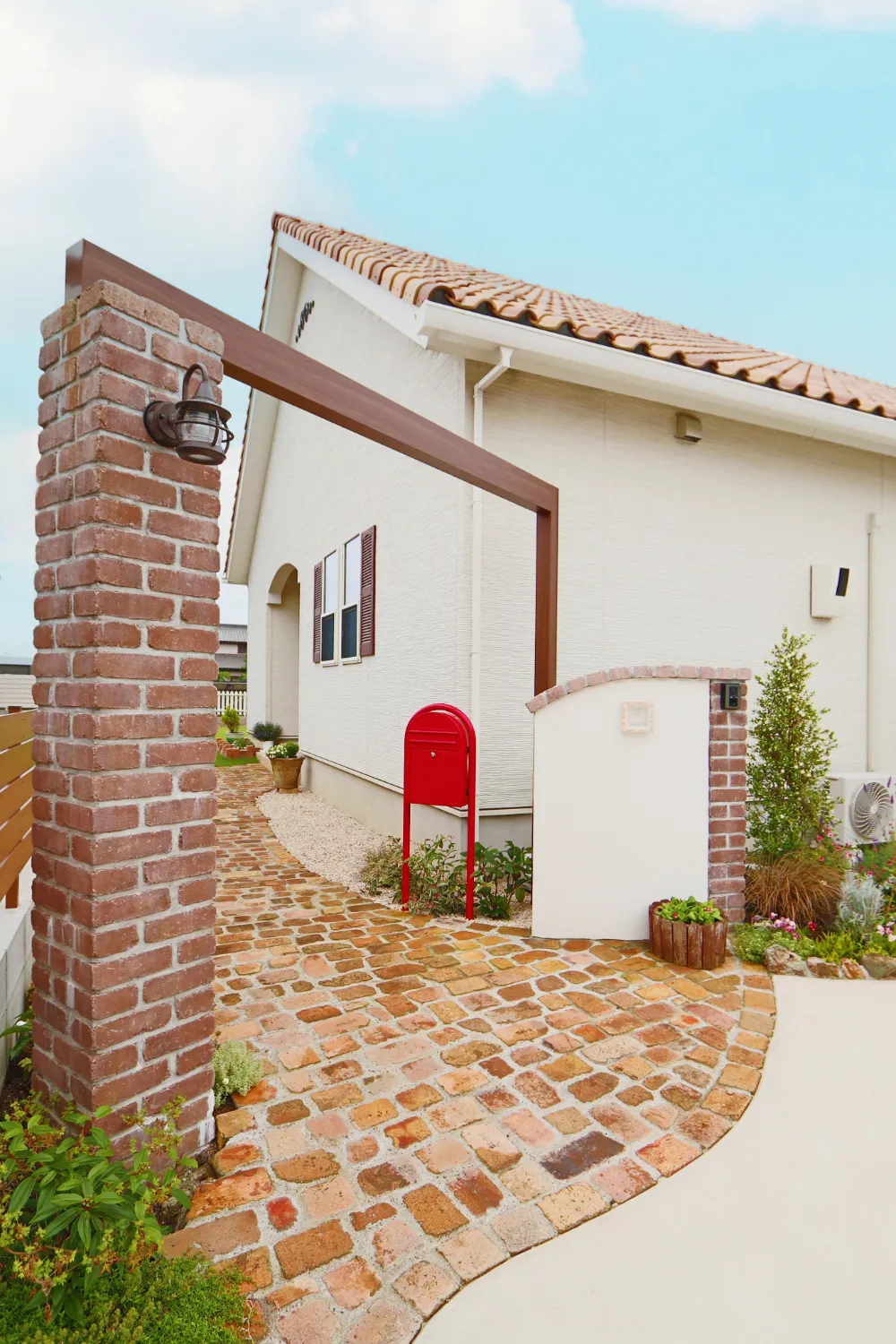 株式会社WOODY HOUSE | ウッディハウス｜注文住宅｜茨城県神栖市｜施工事例｜フレンチカントリー風 | 平屋